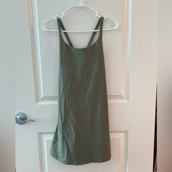 Halara Everyday Cloudful Fabric Backless 2-in-1 Flare Workout Dress-Wannabe - Picture 3 of 16